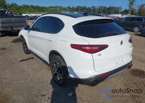 2022 Alfa Romeo Stelvio Ti Awd z USA, uszkodzony, nr VIN ZASPAKBN5N7D24907